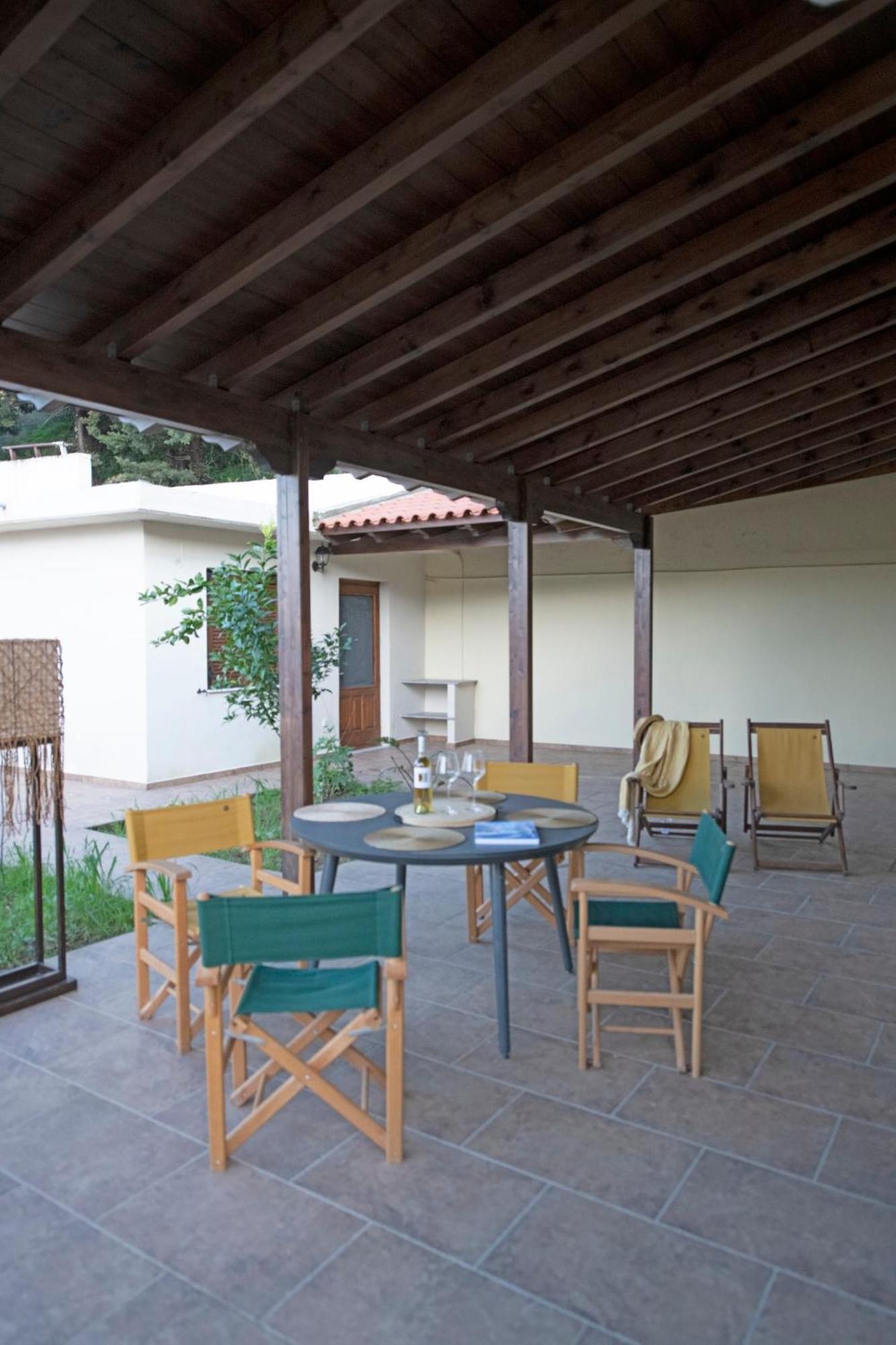 Villa Casa Sophia à Karavostamo Extérieur photo